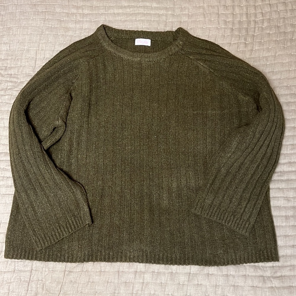 NWOT Pink Lily Next Step Olive Fuzzy Ribbed Sweater